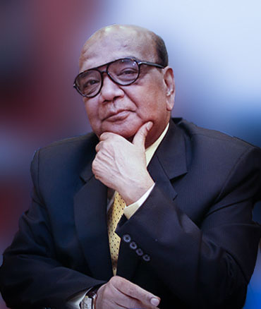 Shri. Deepak Kothari (Chairman & Managing Director)